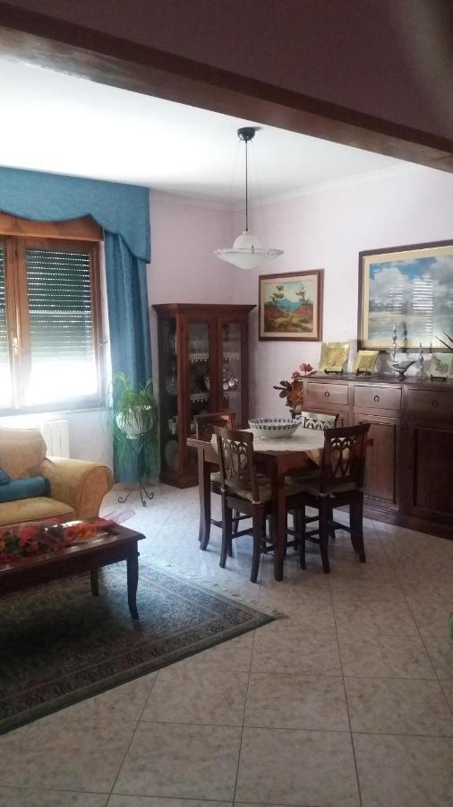 Vacanze A Loceri Ngoại thất bức ảnh